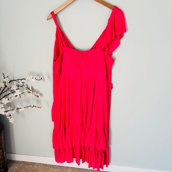Torrid Midi Mesh Ruffle Surplice Dress NWT Size 3X - Picture 4 of 6